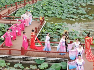 市民快樂(lè )出游 盡享端午假期